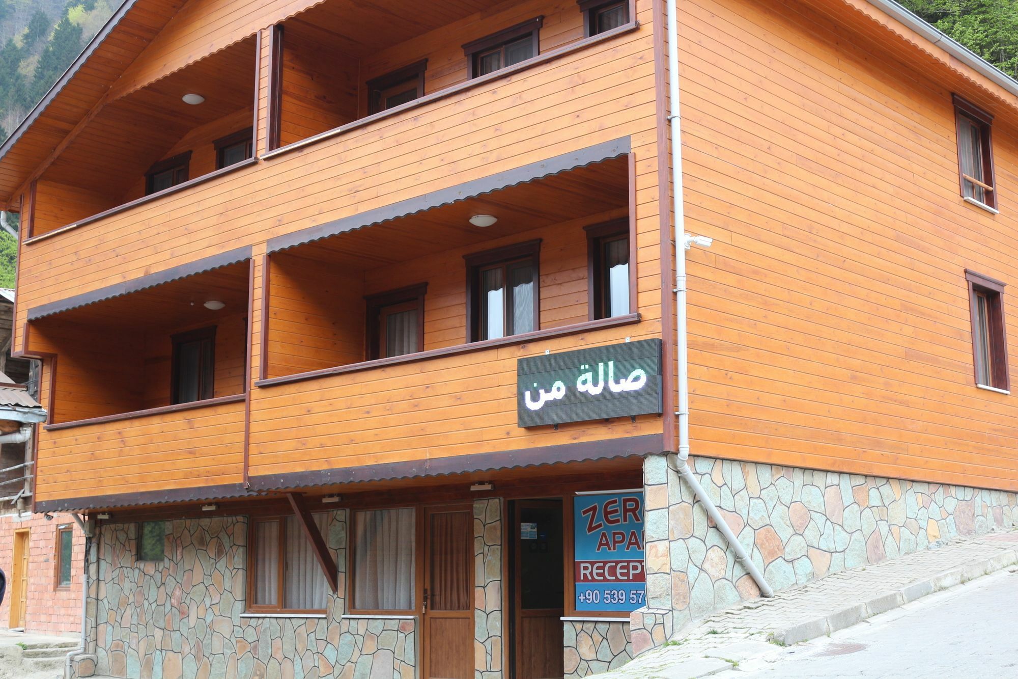 أوزونغول شقق زيرين الفندقية المظهر الخارجي الصورة